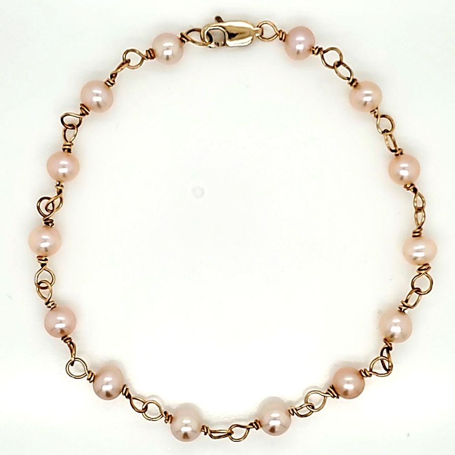 Peach Pink Pearl Bracelet