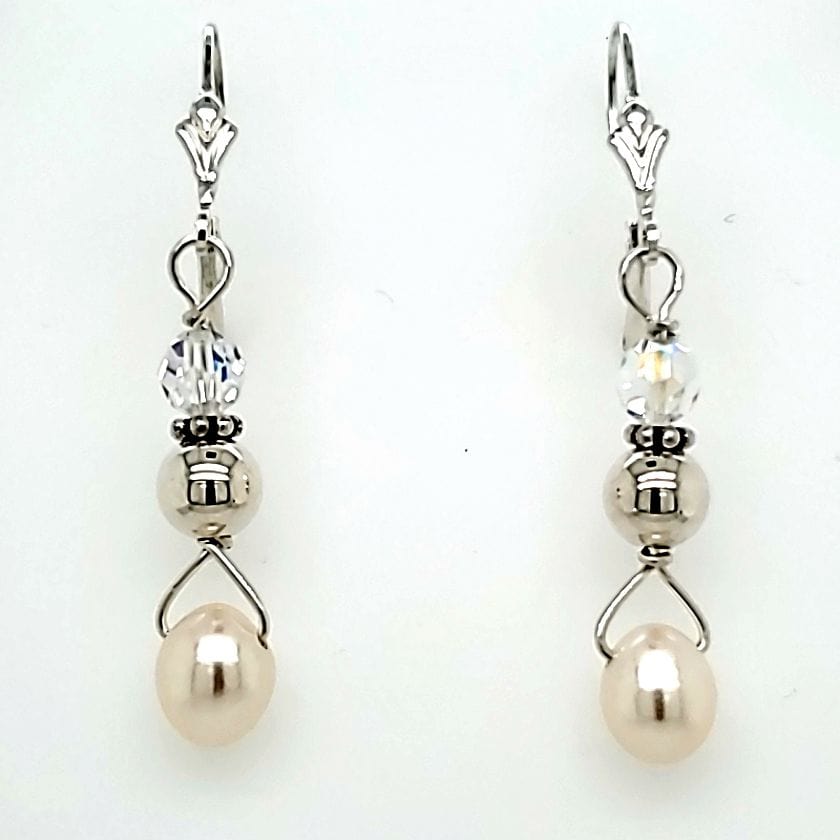 White Pearl Crystal Silver lever back